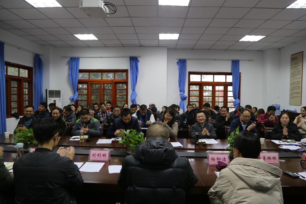 美狮贵宾会