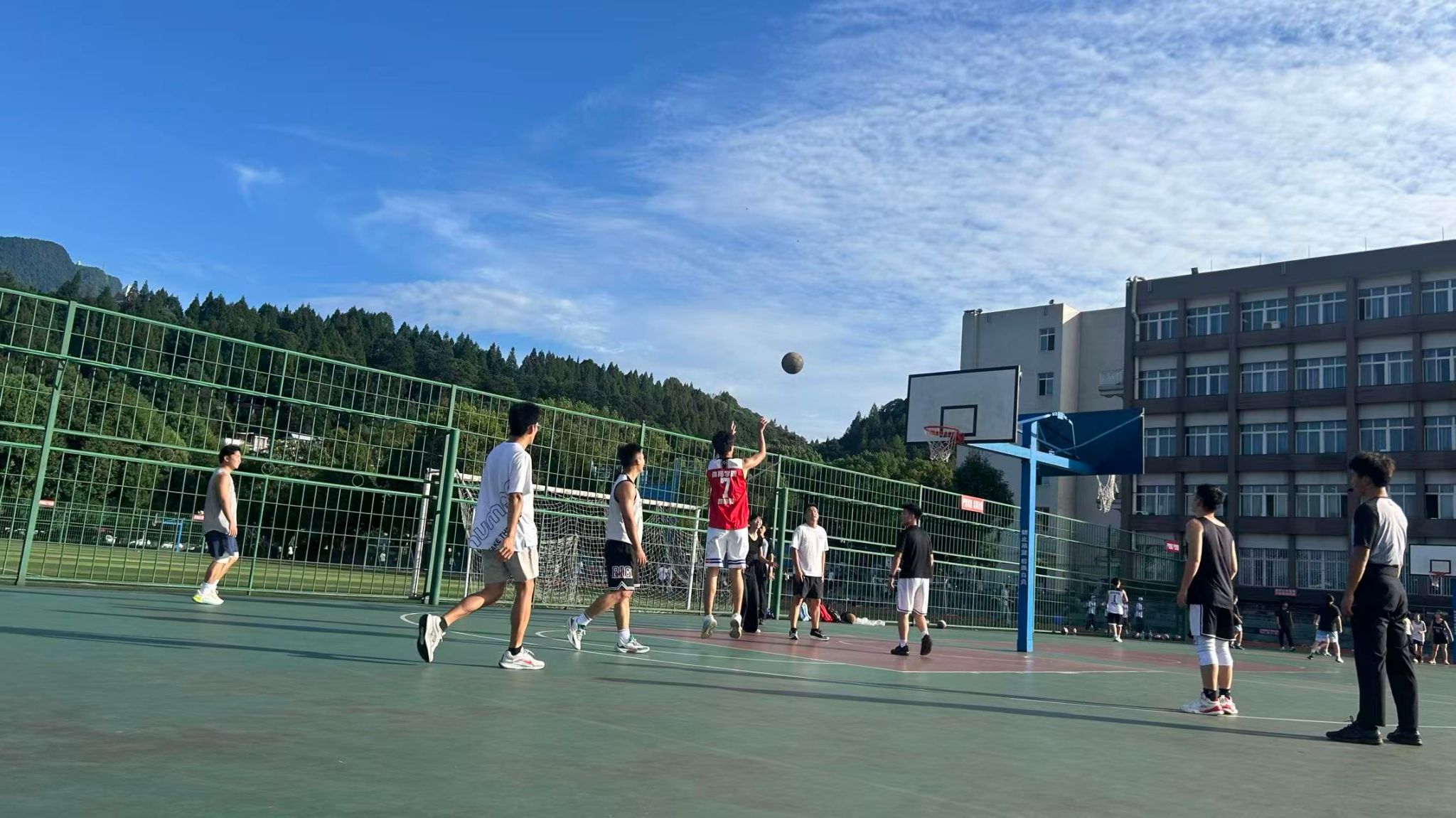 美狮贵宾会