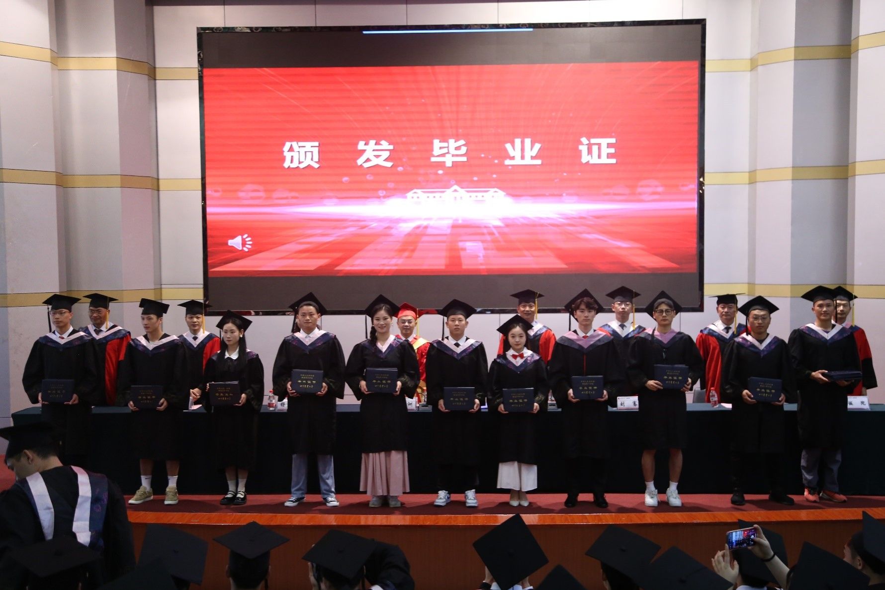 美狮贵宾会