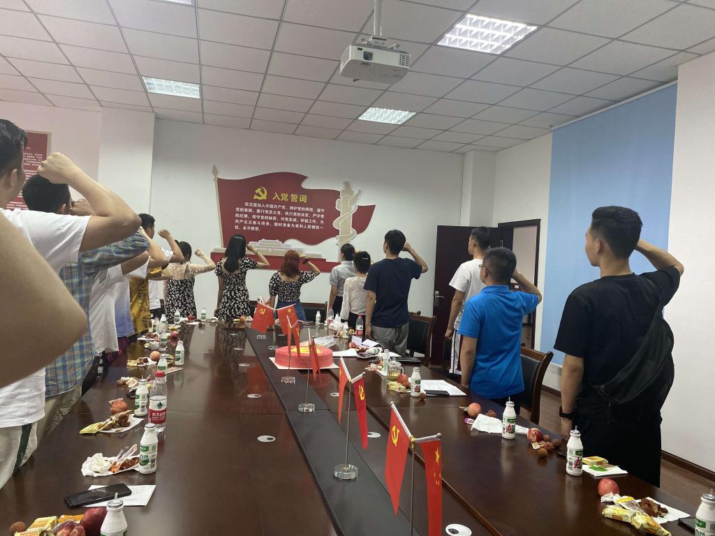 美狮贵宾会