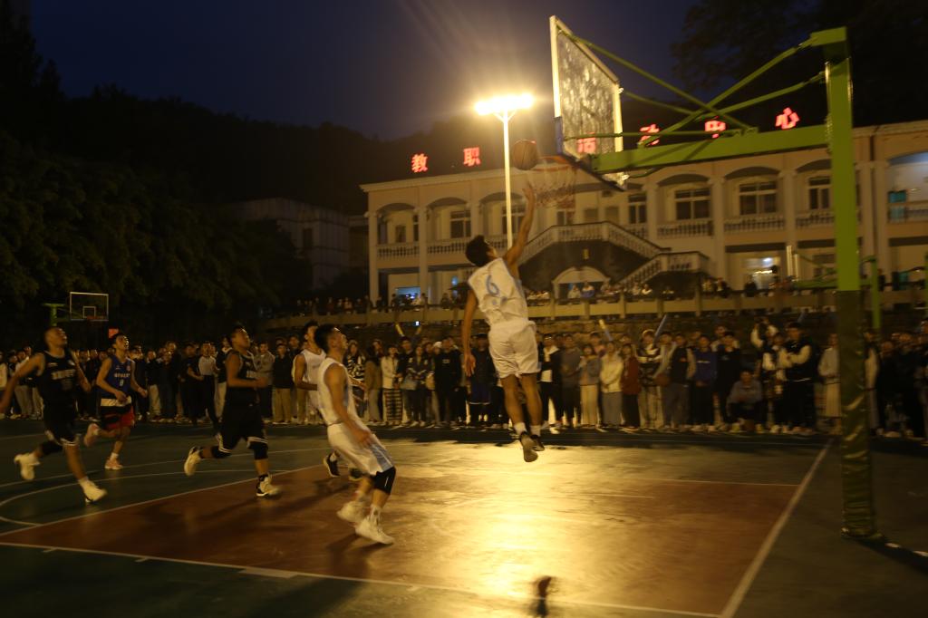美狮贵宾会