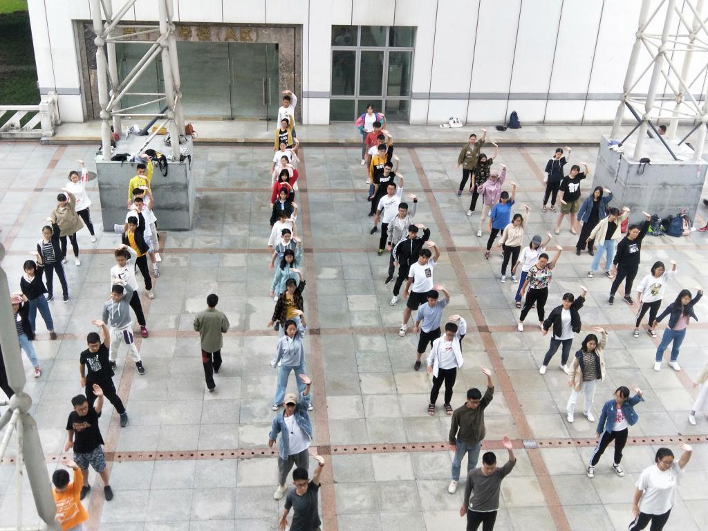 美狮贵宾会