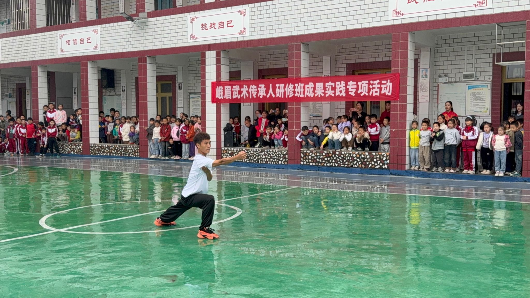 美狮贵宾会